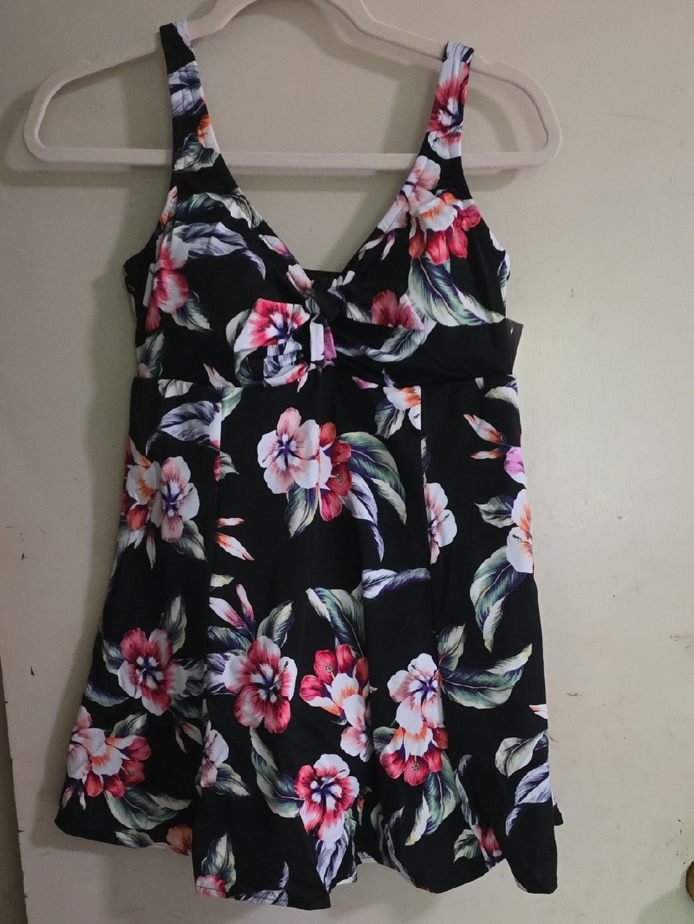 Kohl's Black Floral Bow-Front Swimdress